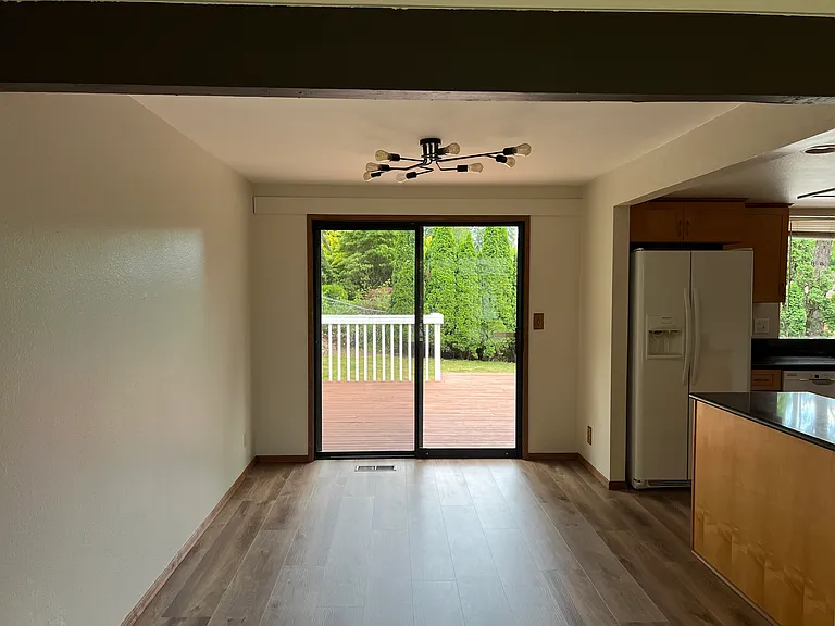 11239 SE 324th St — Photo 3