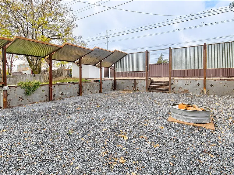 3314 S Meadowlark Dr — Photo 14