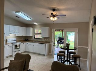 8306 Kenwood Rd, Fort Pierce, FL 34951