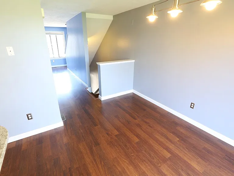 Wellington Cir — Photo 6