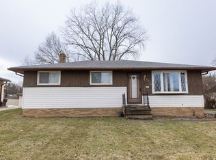 7710 Ann Arbor Dr, Parma, OH