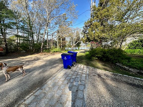 3rd image of 9 Cedar Rd