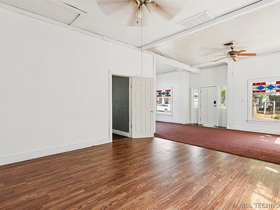 3rd image of 208 E 12th St