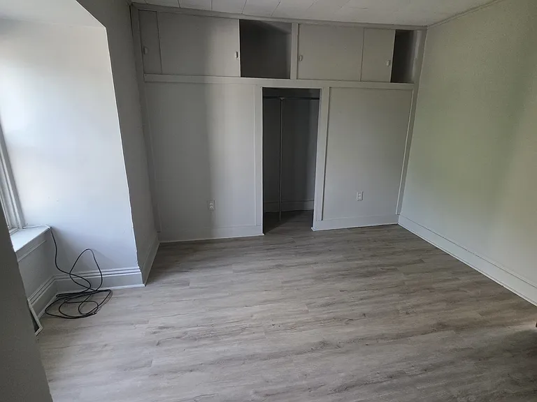 156 S Albemarle St — Photo 23