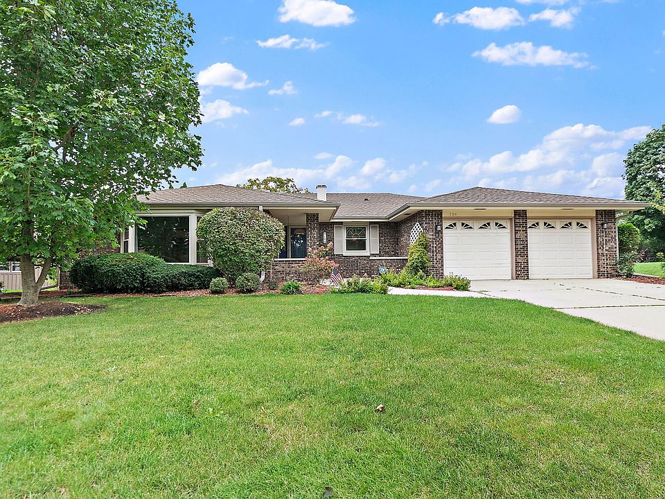 1st image of 104 Millis Ln