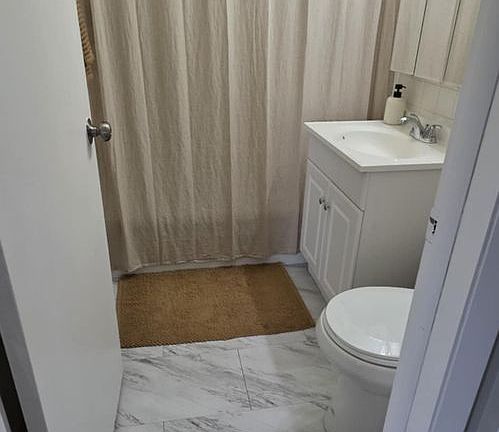 4th image of 3505 S Ellen St #5