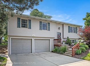 1524 Lindy Dr, Lansing, MI 48917