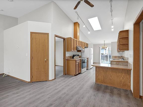5th image of 512 Jamie Dr #512JAMIE