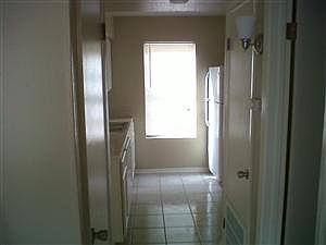 2nd image of 1160 Oregon Ave APT 9
