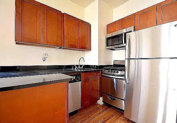 2nd image of 102 Convent Ave APT 56