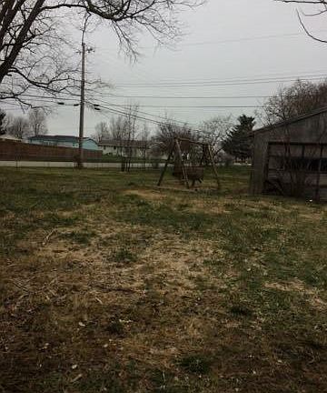 5th image of 1903 Beechmont Pl