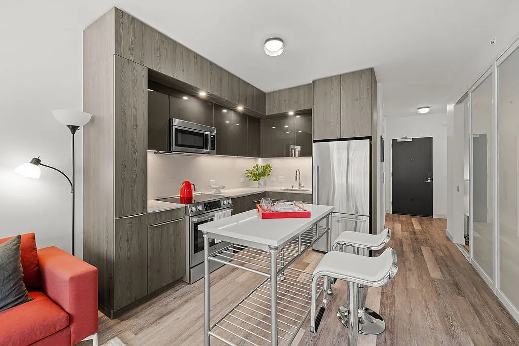 1177 Market at Trinity Place — Photo 2