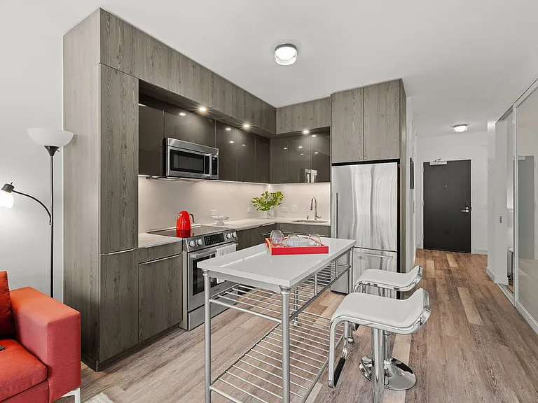 1177 Market at Trinity Place — Photo 2