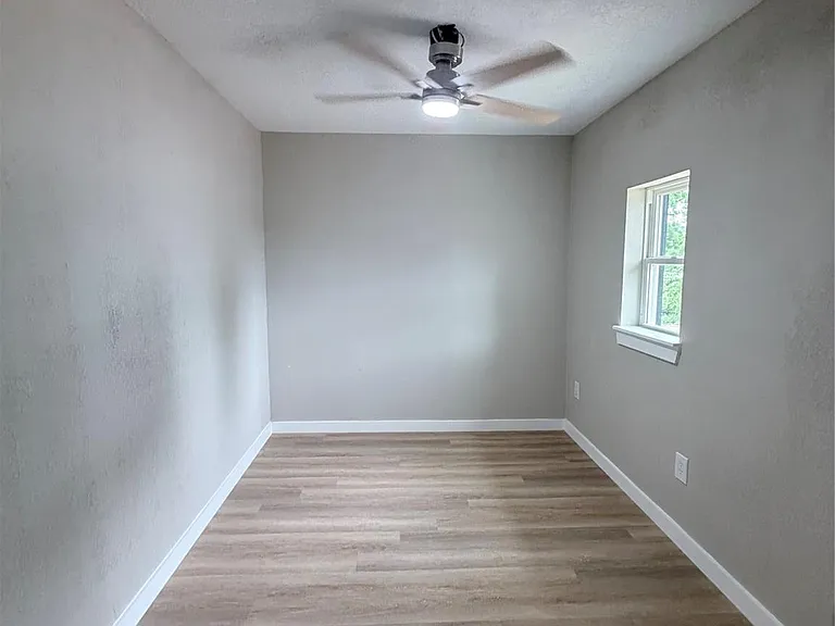 4874 County Road 353 — Photo 10