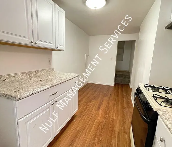 3211 Juliet St #3 — Photo 3