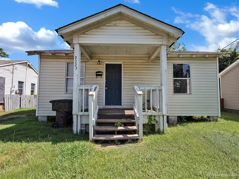 2225 Nattin St — Photo 13