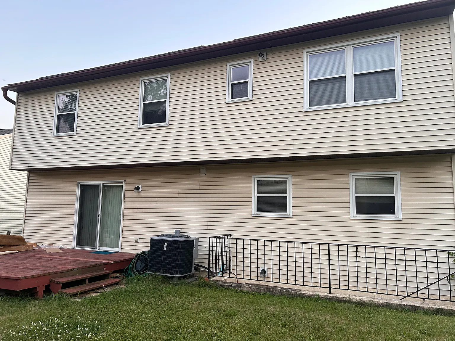 4 bed, 3.5 bath, 1868 sqft, $3,200 — Photo 3