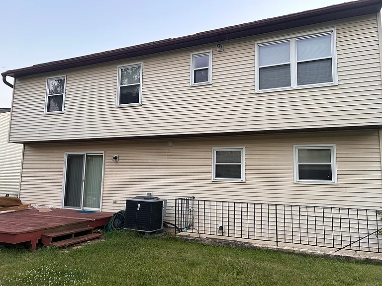 7913 Red Jacket Way — Photo 3