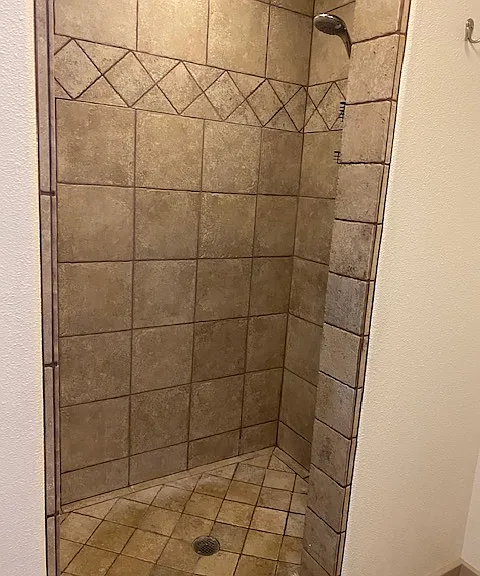 1245A Spear Ave — Photo 7