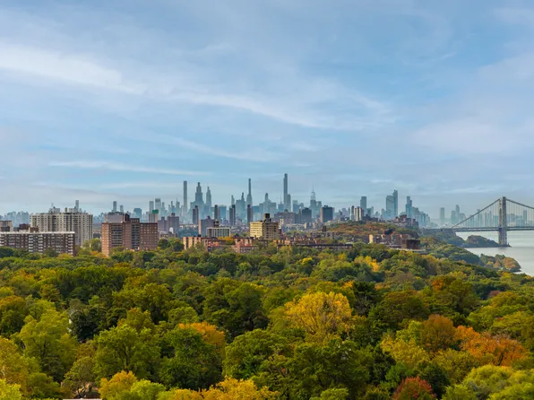 5700 Arlington Avenue image 10 of 23