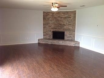 2nd image of 823 W Embercrest Dr