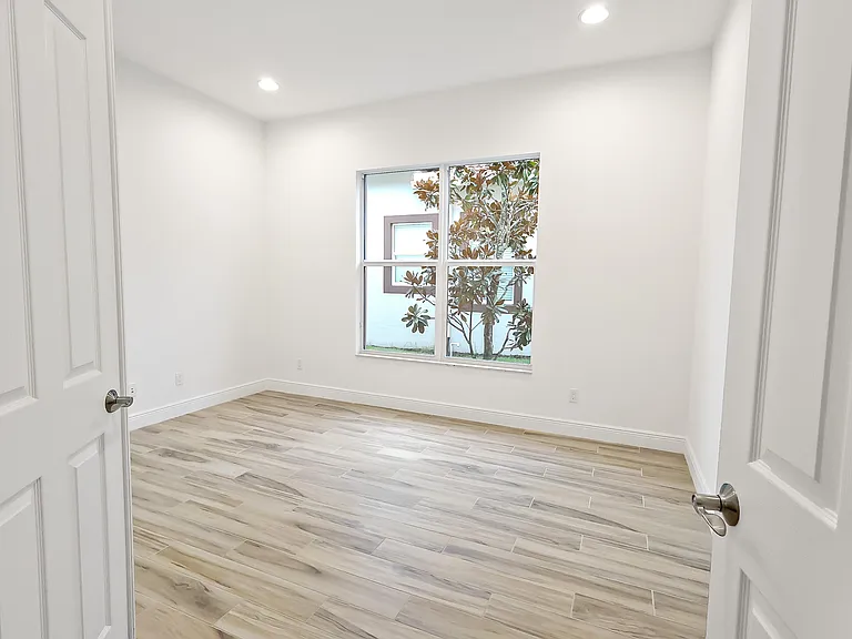 23026 SW Accesi Way — Photo 13