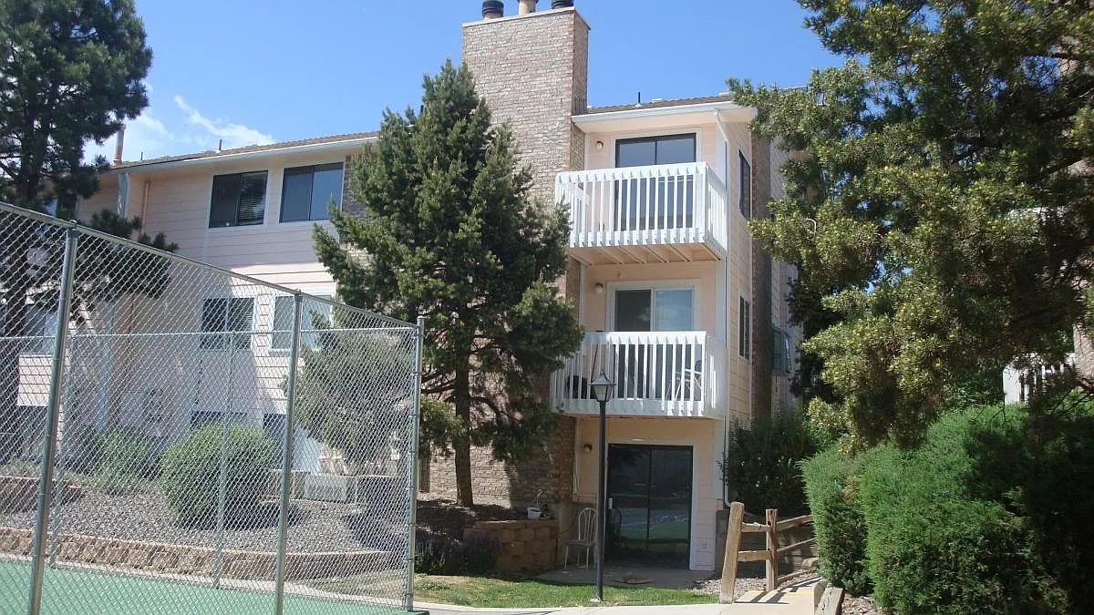 Building Photo - 12430 E Cornell Ave #301