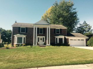 35949 Congress Rd, Farmington Hills, MI 48335