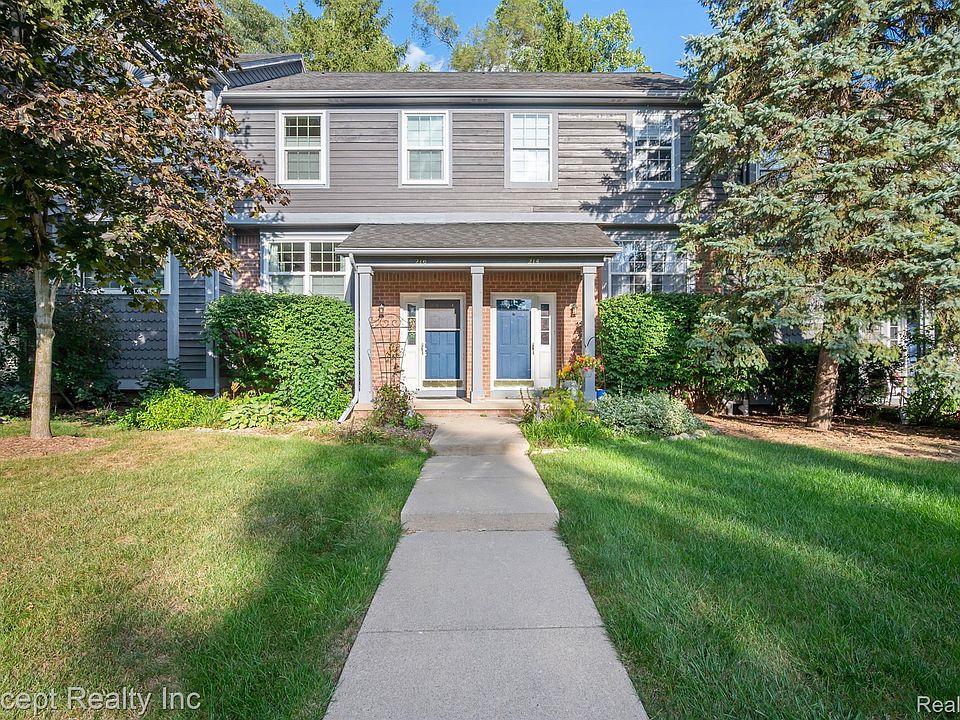 1st image of 216 Lyn Anne Ct
