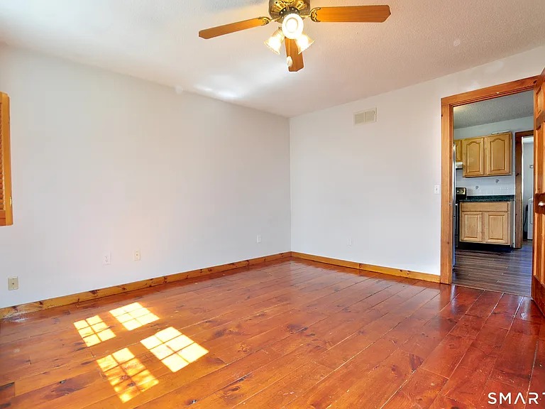 90 Niles Rd — Photo 20