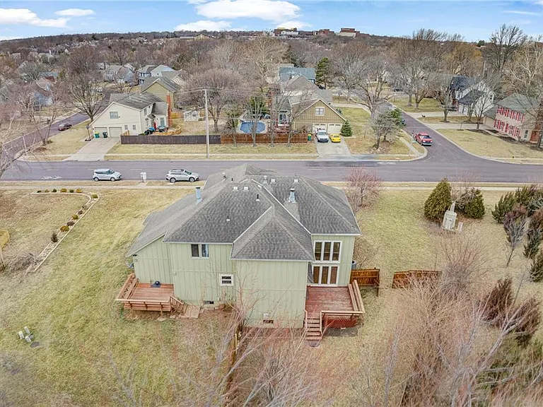 11411 Nieman Rd — Photo 34
