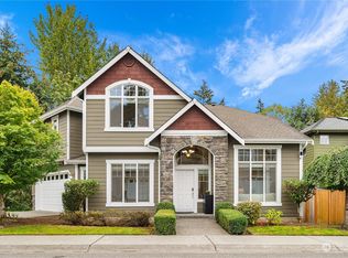 8927 NE 148th Pl, Kenmore, WA 98028