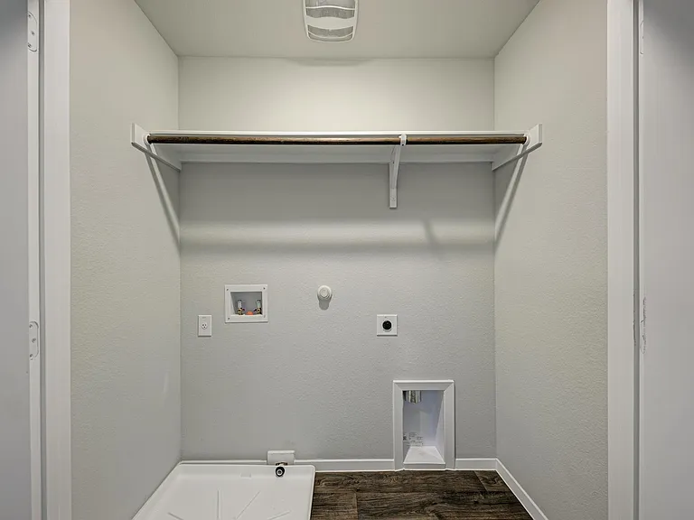 158 Daylily Dr — Photo 30