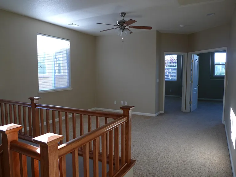 3387 Paumanok Way — Photo 10