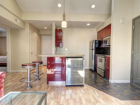 2nd image of 903 W Nevada St #Ytjem4ght
