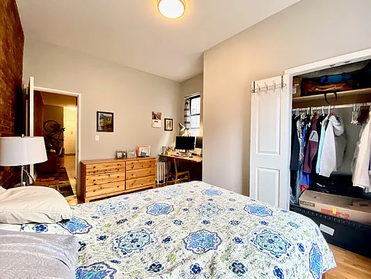 Rented by Corcoran | media 22