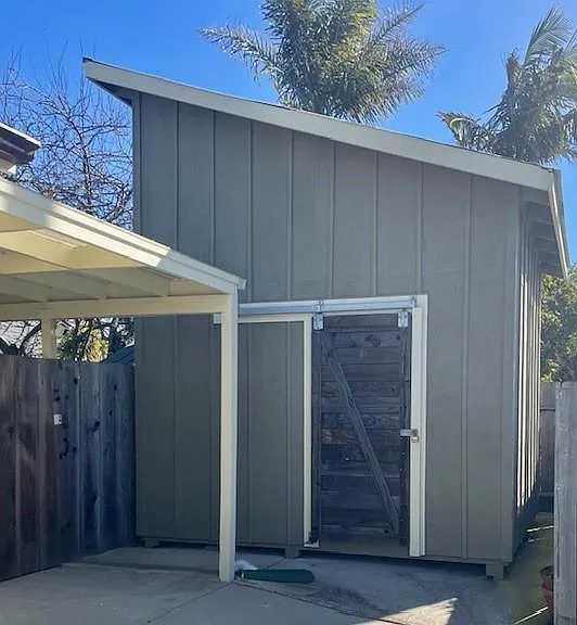 616 Columbia St — Photo 13