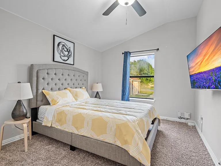 303 Jeanne Ln — Photo 12