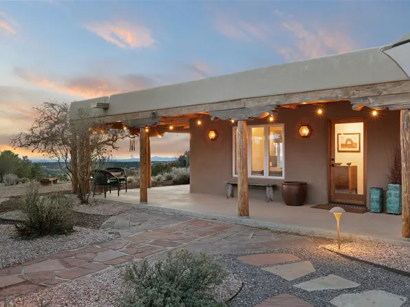 1110 Tano Del Este, Santa Fe, NM 87506