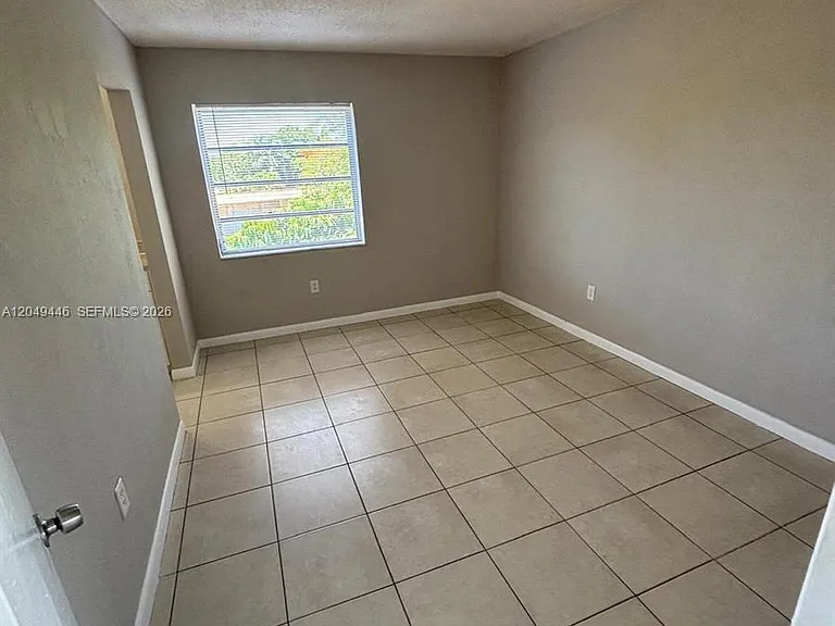 3050 S Dixie Hwy #402 — Photo 3