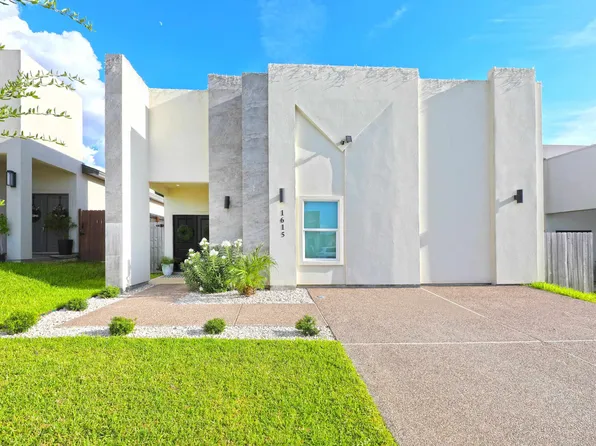 1615 Calvillo Dr, Laredo, TX 78046