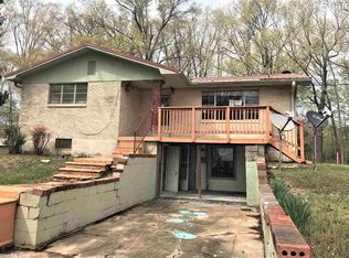114 Dolly Ln, Searcy, AR 72143