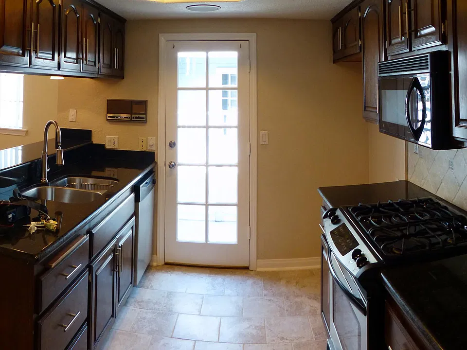 317 N Broadway #9