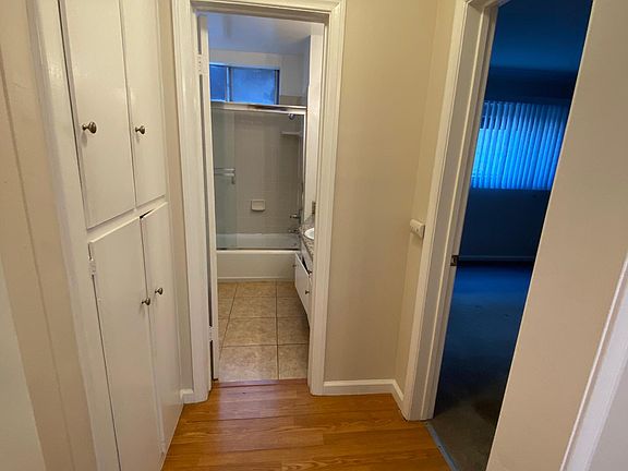 5th image of 11626 Gorham Ave