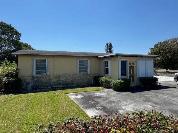 1441 Silver Beach Rd, Riviera Beach, FL 33404