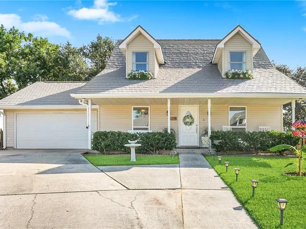 111 Anita Pl, Slidell, LA 70458