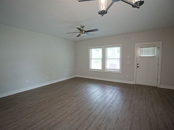 3rd image of 1024 E 14th Ave #A