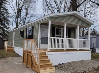 3435 Valley Cir, Bay City, MI 48706