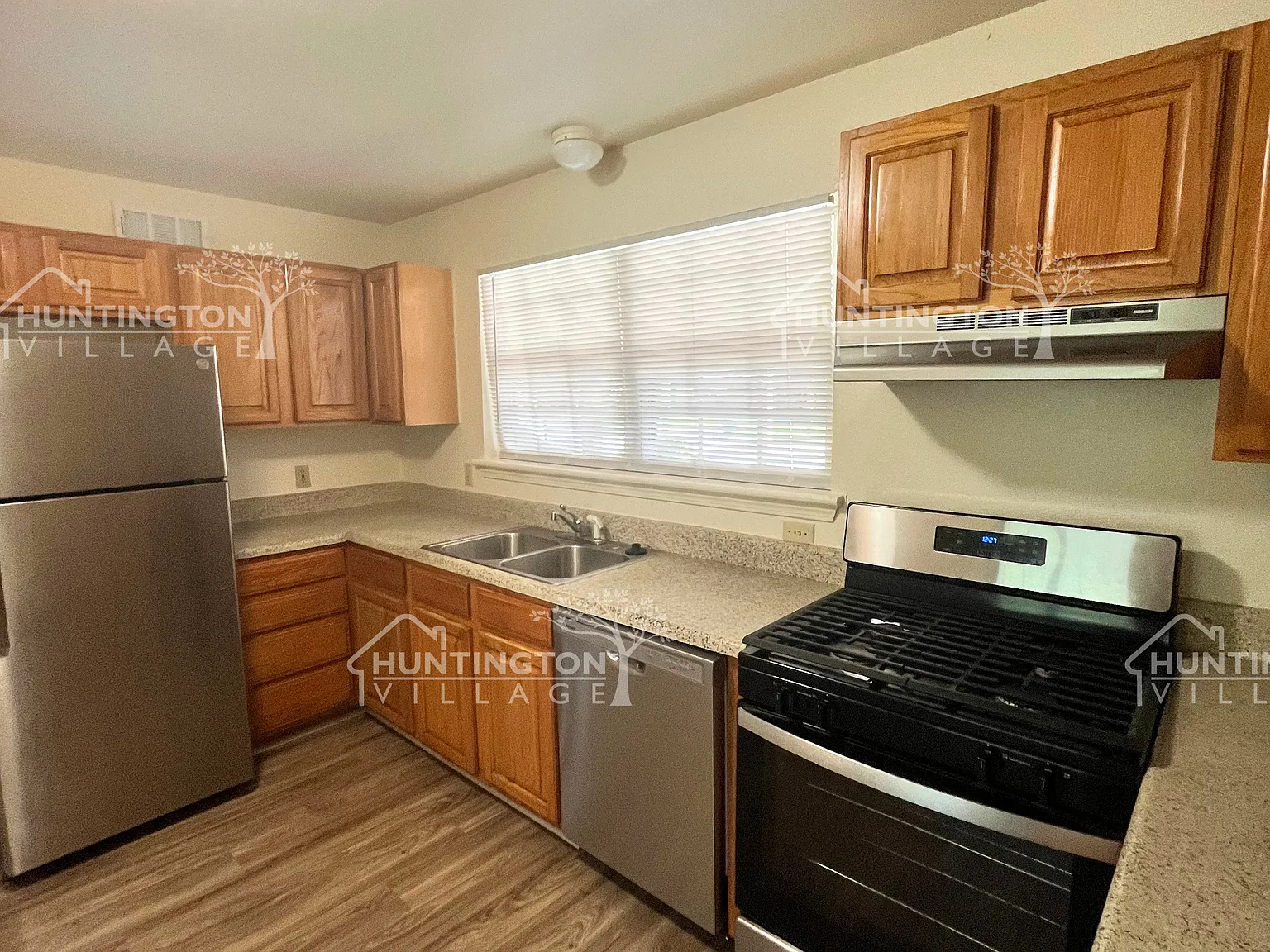 4 bed, 1250 sqft, $1,495 — Photo 3
