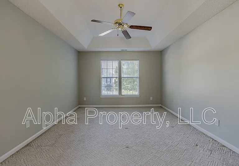120 Windsong Dr — Photo 15